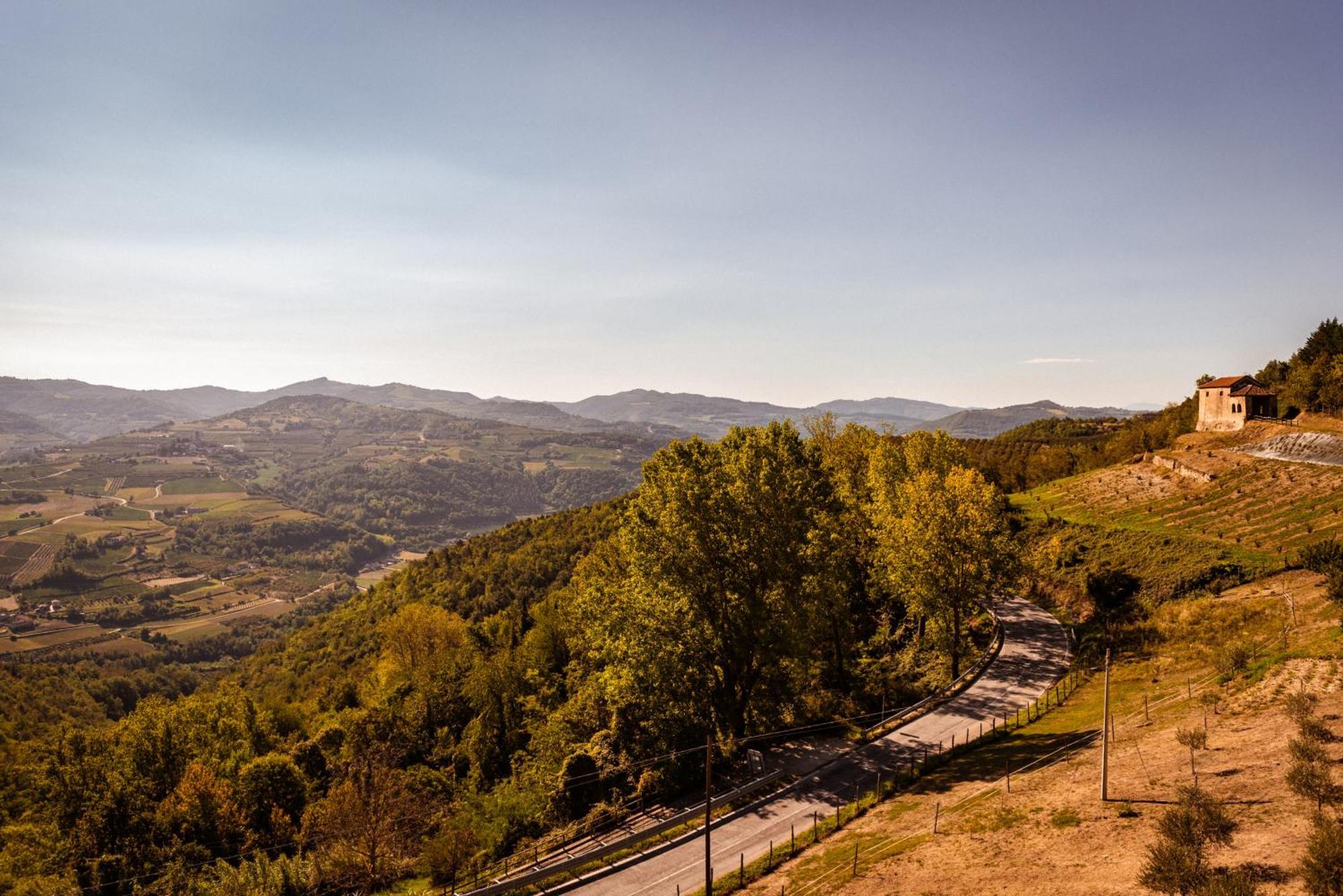 Borgo San Rocco Piemonte Apartment Castino Luaran gambar